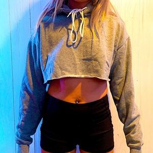 WILD FABLE CROPPED HOODIE